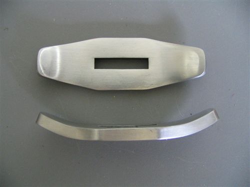 STAINLESS GUARD 2 3/4 X 7/8 SLOT 1